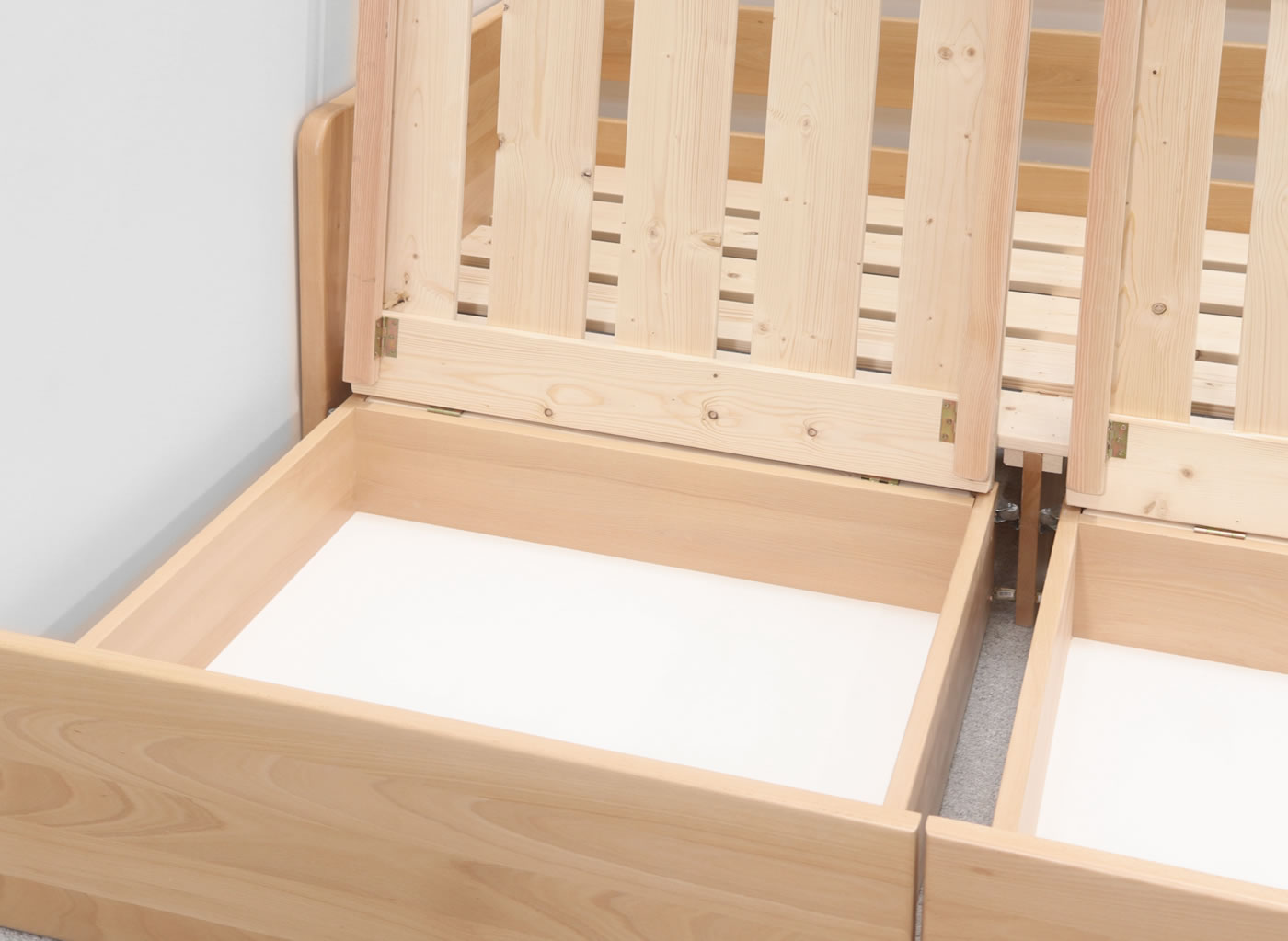 Detail úložného prostoru postele Flexo
