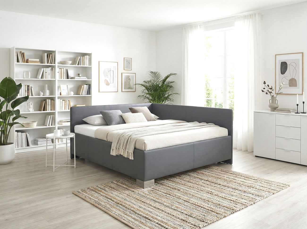 Moderní čalouněná postel Ryana