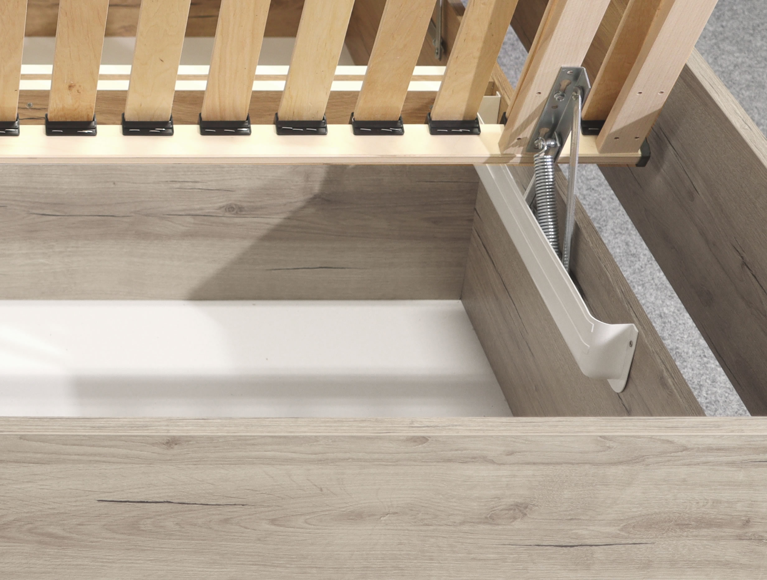 Úložný box a výklopný lamelový rošt postele Erika