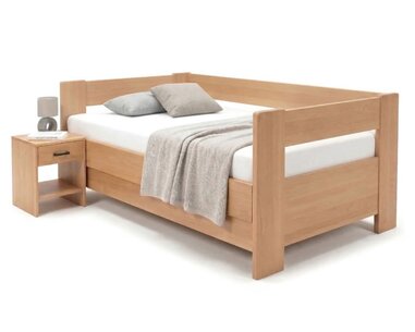 Zvýšená buková postel s roštem MIVA s čely, 90x200 Zvýšená buková postel s roštem MIVA s čely, 90x200