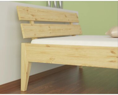 Dřevěná postel Fiesta - detail