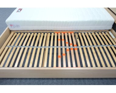 Jednolůžková postel z masivu Jirka, 120x200, 140x200, masiv buk Jednolůžková postel z masivu Jirka, 120x200, 140x200, masiv buk