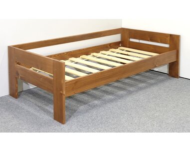 Postel se zadní zábranou Lukáš, 80x200, 90x200, masiv smrk