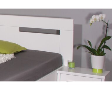 Zvýšená postel s úložným prostorem VAREZZA 5 senior 160x200, 180x200, masiv buk, bílá
