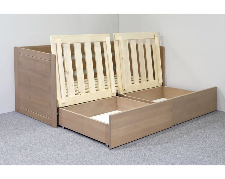 Úložný prostor postele Sára s vysokými čely