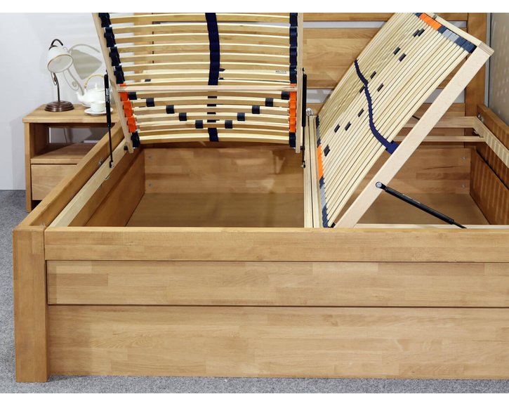 Zvýšená postel s úložným prostorem Klementin, masiv buk