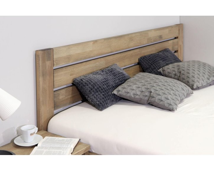 Zvýšená postel z masivu Mistral, masiv buk