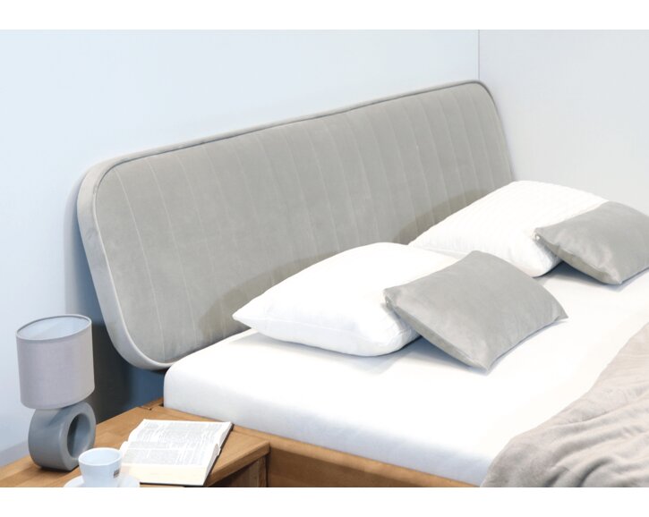 Detail čela - postel Casanova 1