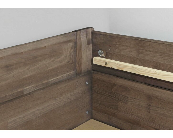 Zvýšená válenda dvoulůžko Futon