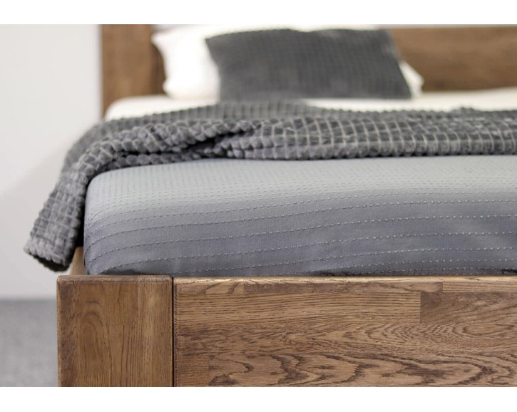 Zvýšená postel z masivu Trinity, 140x200, masiv dub