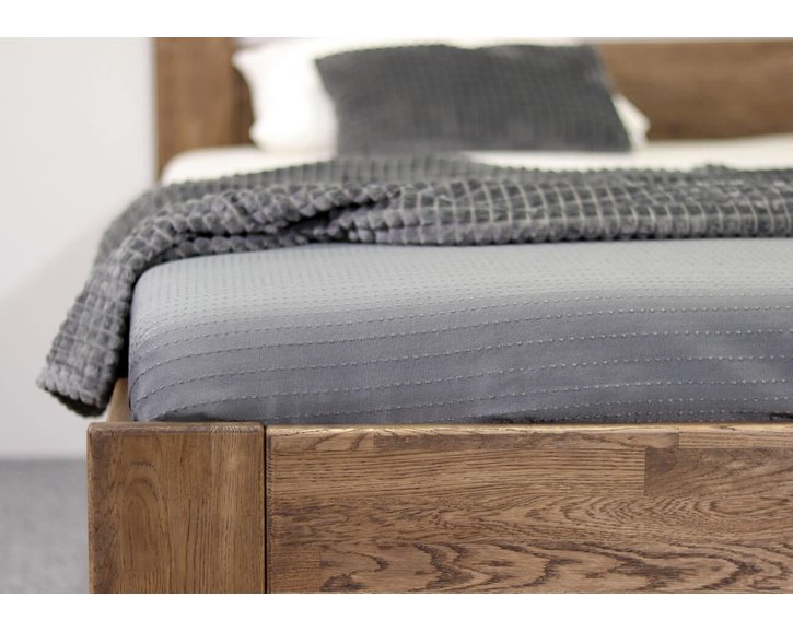 Postel s úložným prostorem Trinity, masiv dub, 140x200