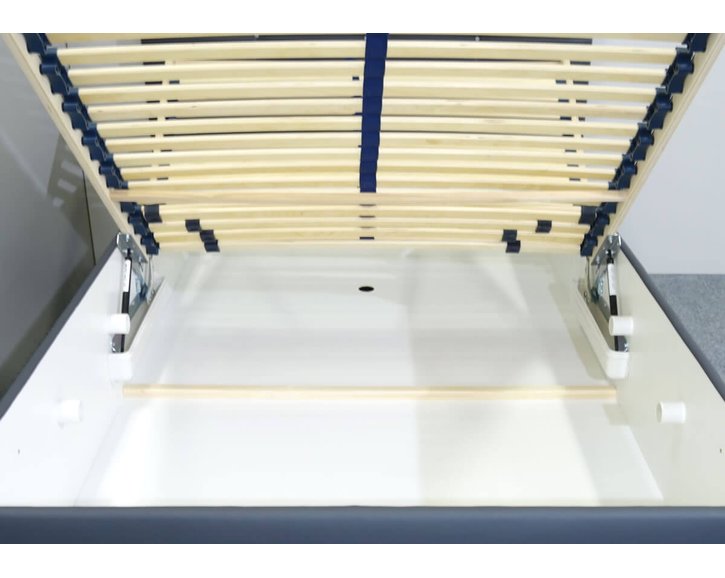 Čalouněná postel s úložným prostorem Crissy, 120x200