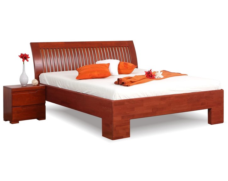 Manželská postel z masivu SOFIA F114