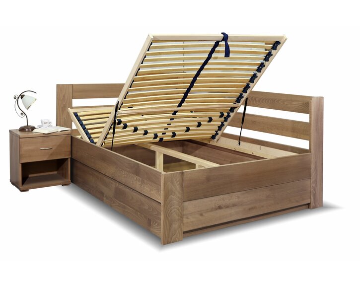 Čelní výklopný rošt - úložný prostor